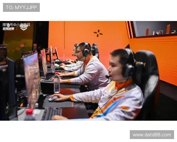 《全球电竞赛事迎来新纪元 各大战队准备冲刺年度总决赛》 《全球电竞赛事迎来新纪元 各大战队准备冲刺年度总决赛》