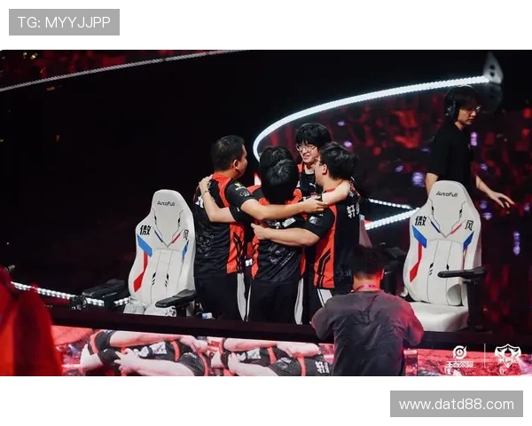 全球电竞盛典燃爆赛场各大战队鏖战巅峰见证冠军荣耀时刻