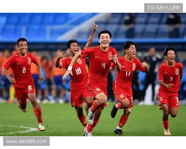 中国男足迎战日本队备战亚洲杯全力冲击历史最好成绩