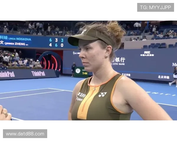 网球赛场风云再起:世界排名前十选手激烈争夺年终总决赛席位 网球赛场风云再起:世界排名前十选手激烈争夺年终总决赛席位