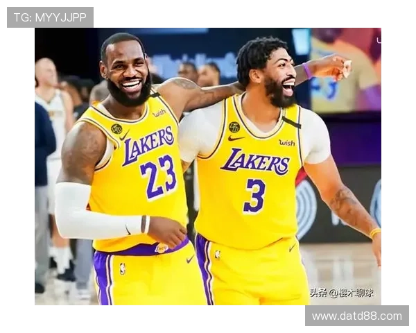 詹姆斯率湖人逆转取胜新星爆发助球队稳居西部前六