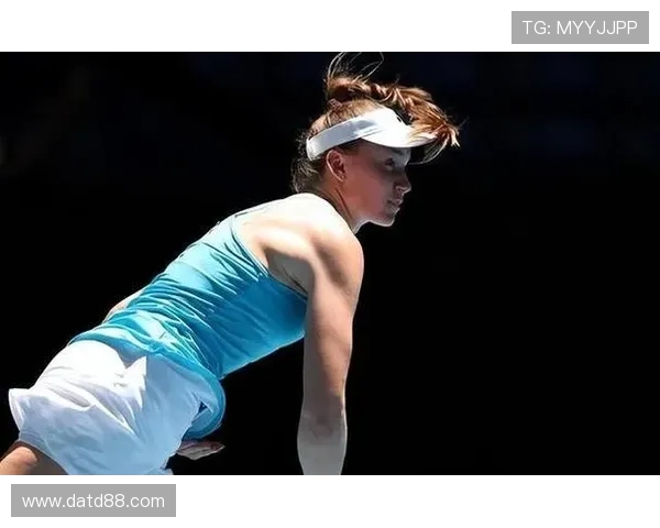 新秀逆转老将掀起赛场震撼风暴引发网坛热议高潮不断精彩纷呈盛况